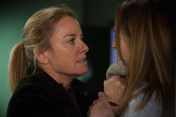 Mel attacks Maddie in EastEnders 
