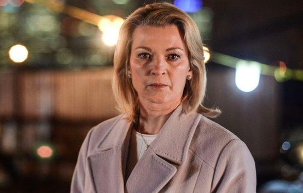 EastEnders fans demand to know where Kathy Beale is