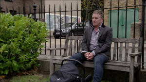 Alfie Moon plans to flee Walford