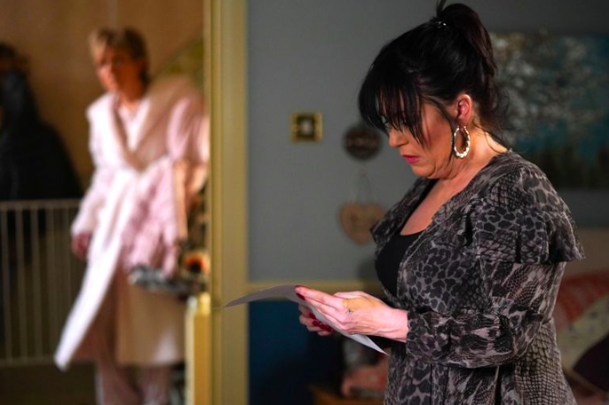 EastEnders SPOILER: Kat discover Jean Slater's cancer secret