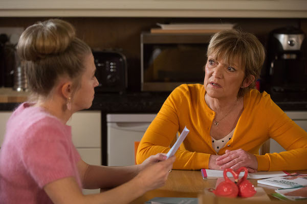 Jean faces chemo in EastEnders 