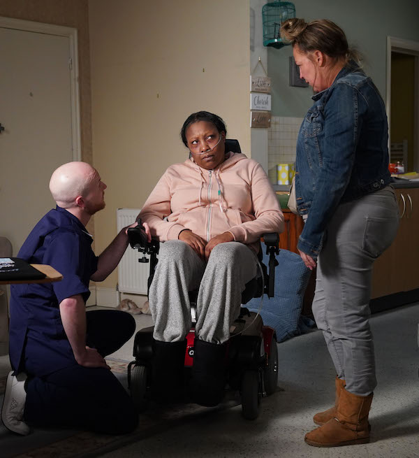 Dinah and Karen in EastEnders 