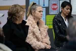 Shirley takes Linda to a meeting EastEnders
