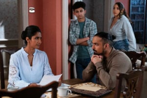 Ravi talks to the Panesars in EastEnders
