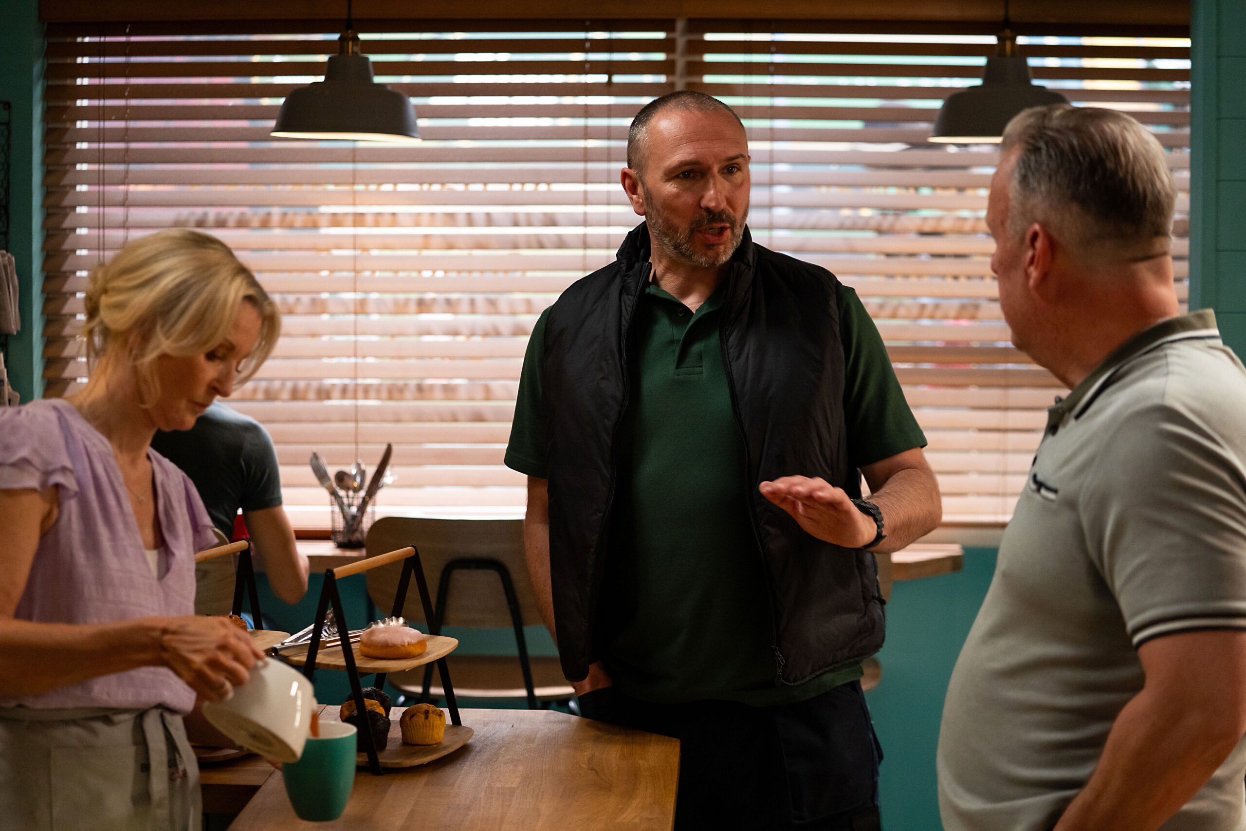 Ross talks with Harvey and Kathy on EastEnders