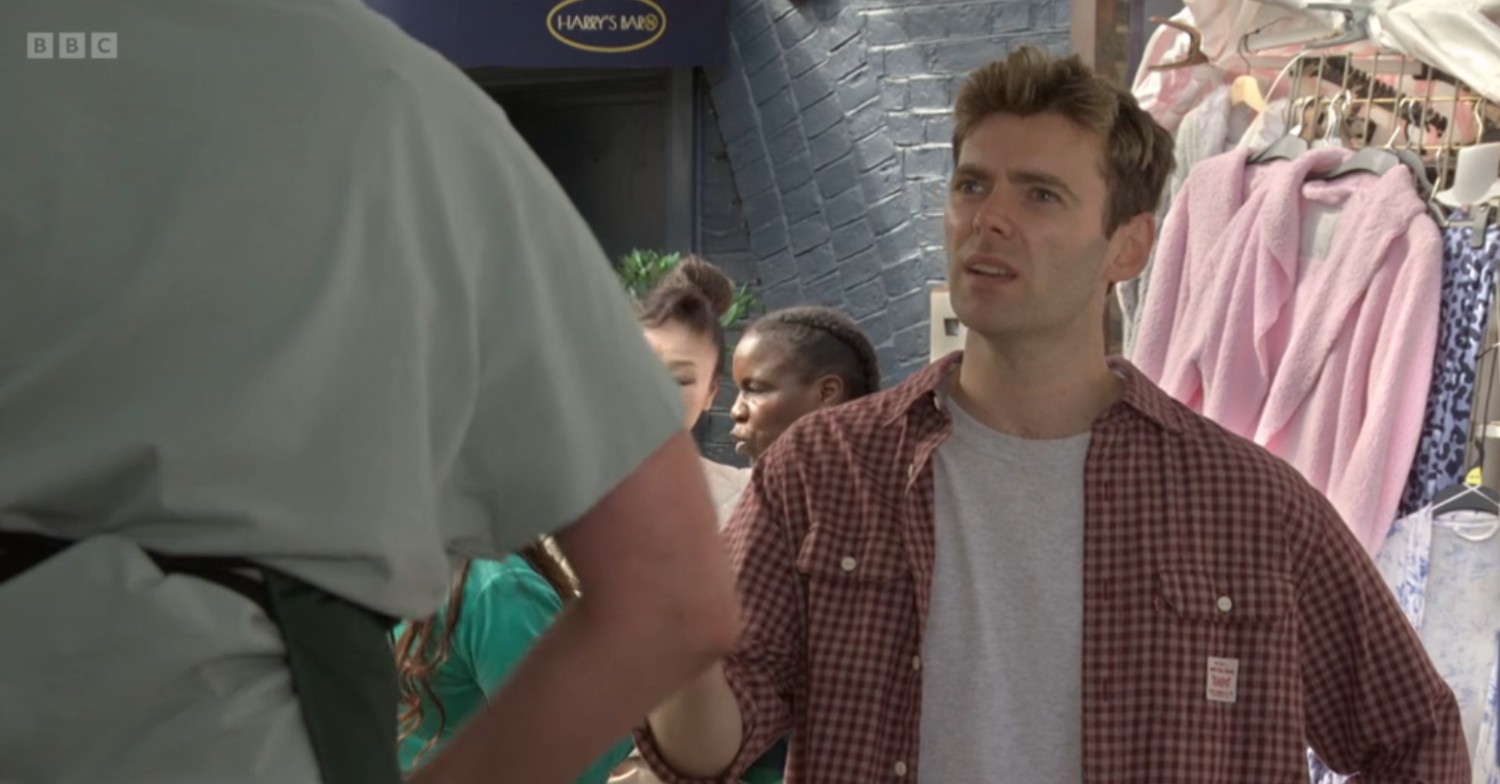 Peter and Eve talk on EastEnders