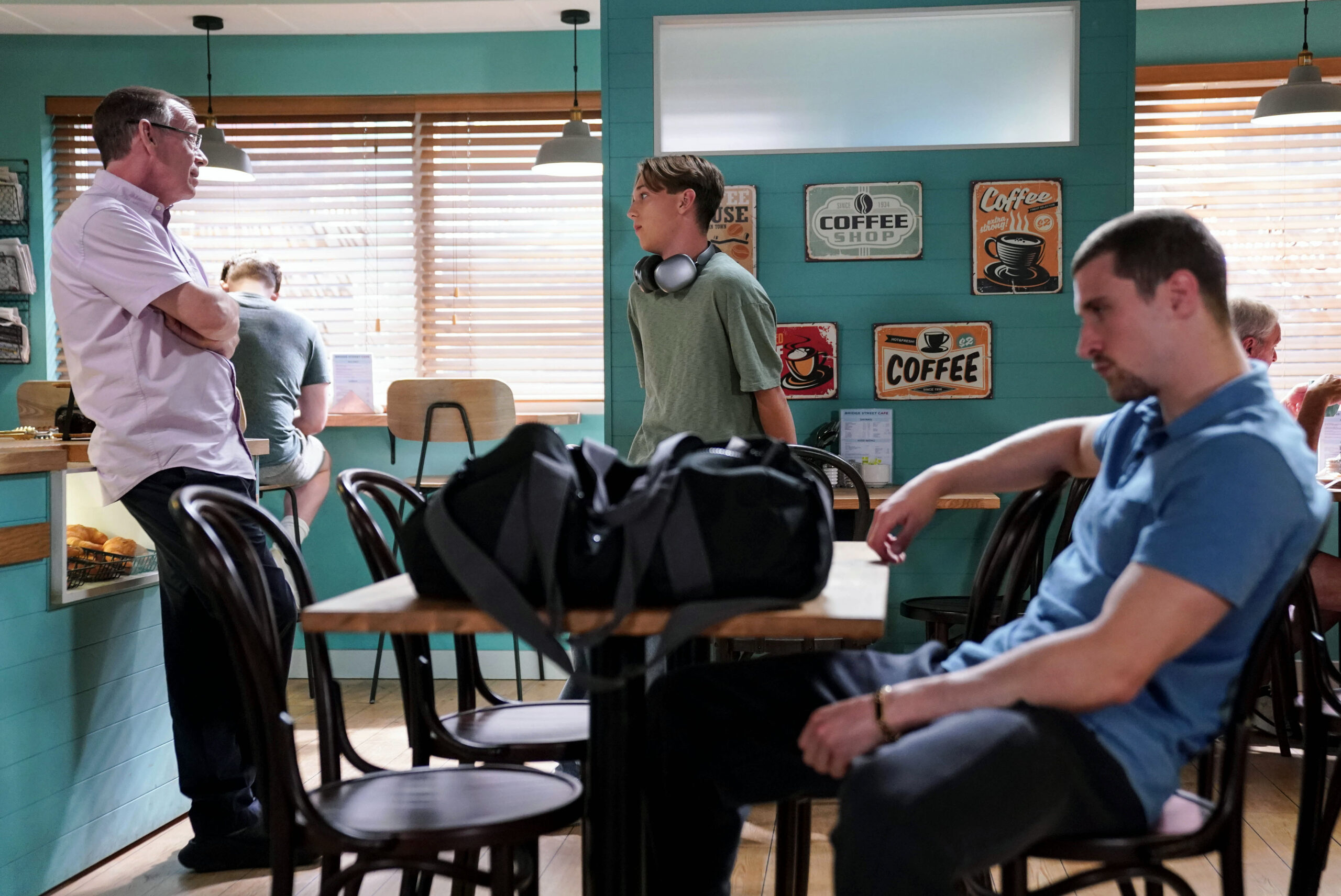 Joel talks to Ian in The Vic