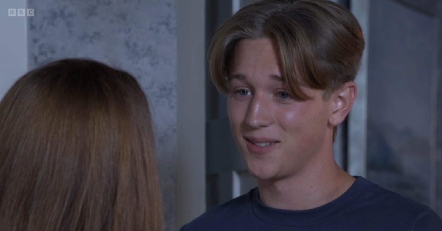 Smug Joel gets in Vicki's face on EastEnders tonight