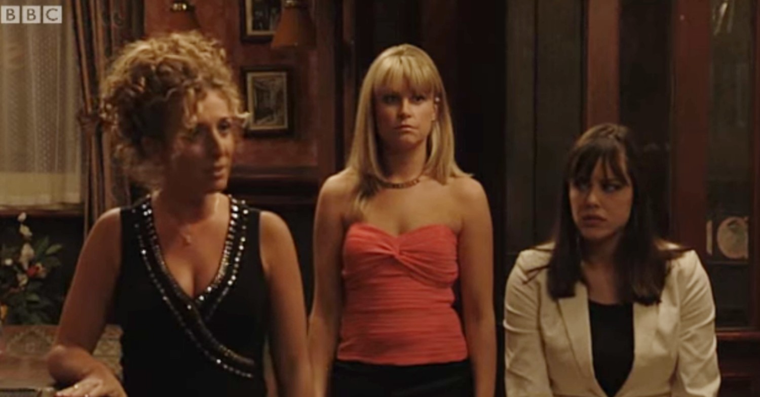 Zoe, Sam and Chrissie in The Vic in 2005