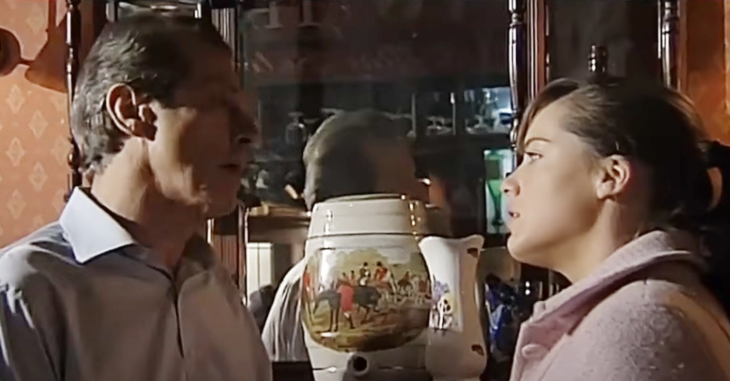 Den and Zoe talk on Classic EastEnders