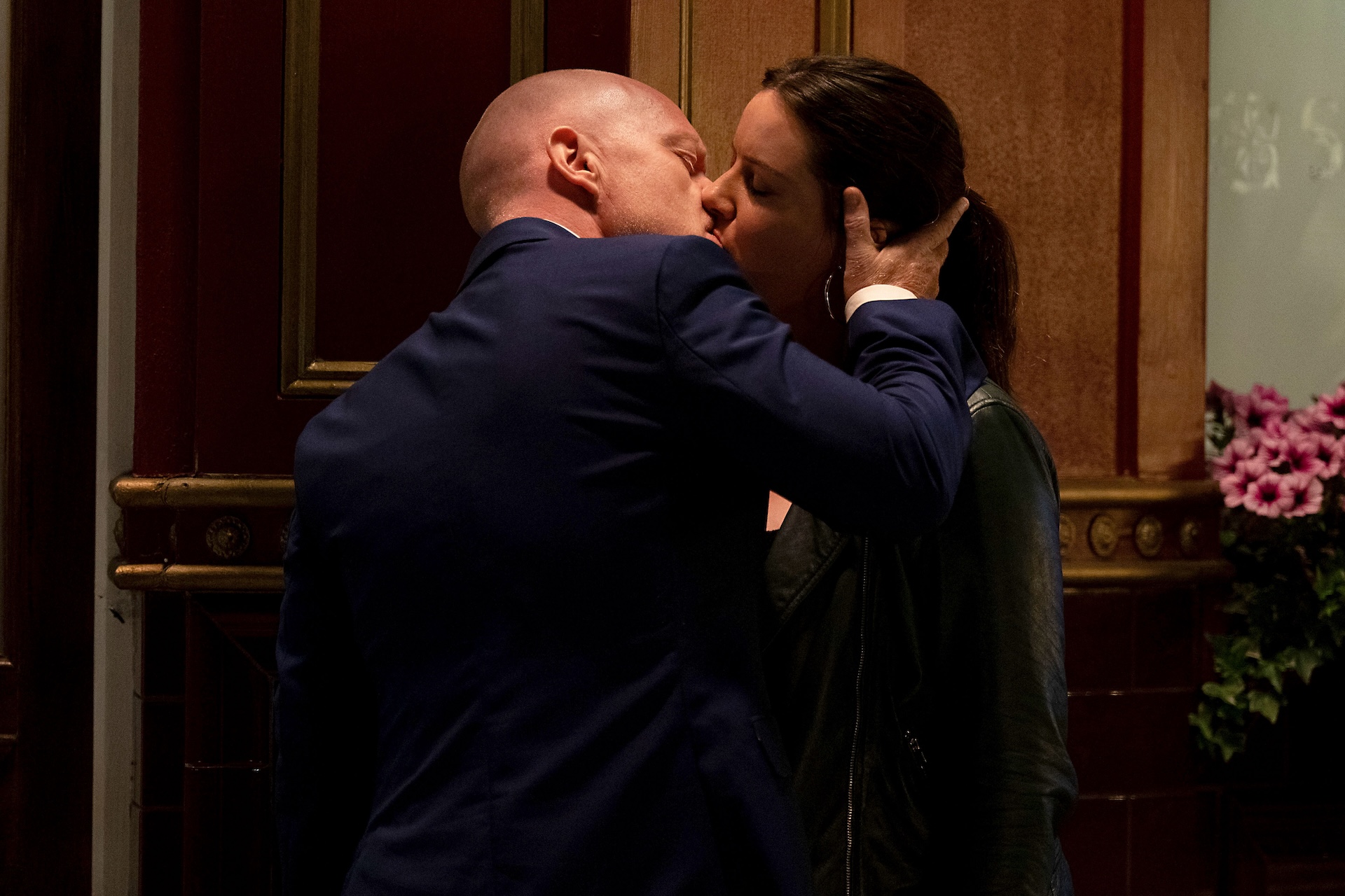 Max and Zoe kissing has caused a stir (Credit: BBC)