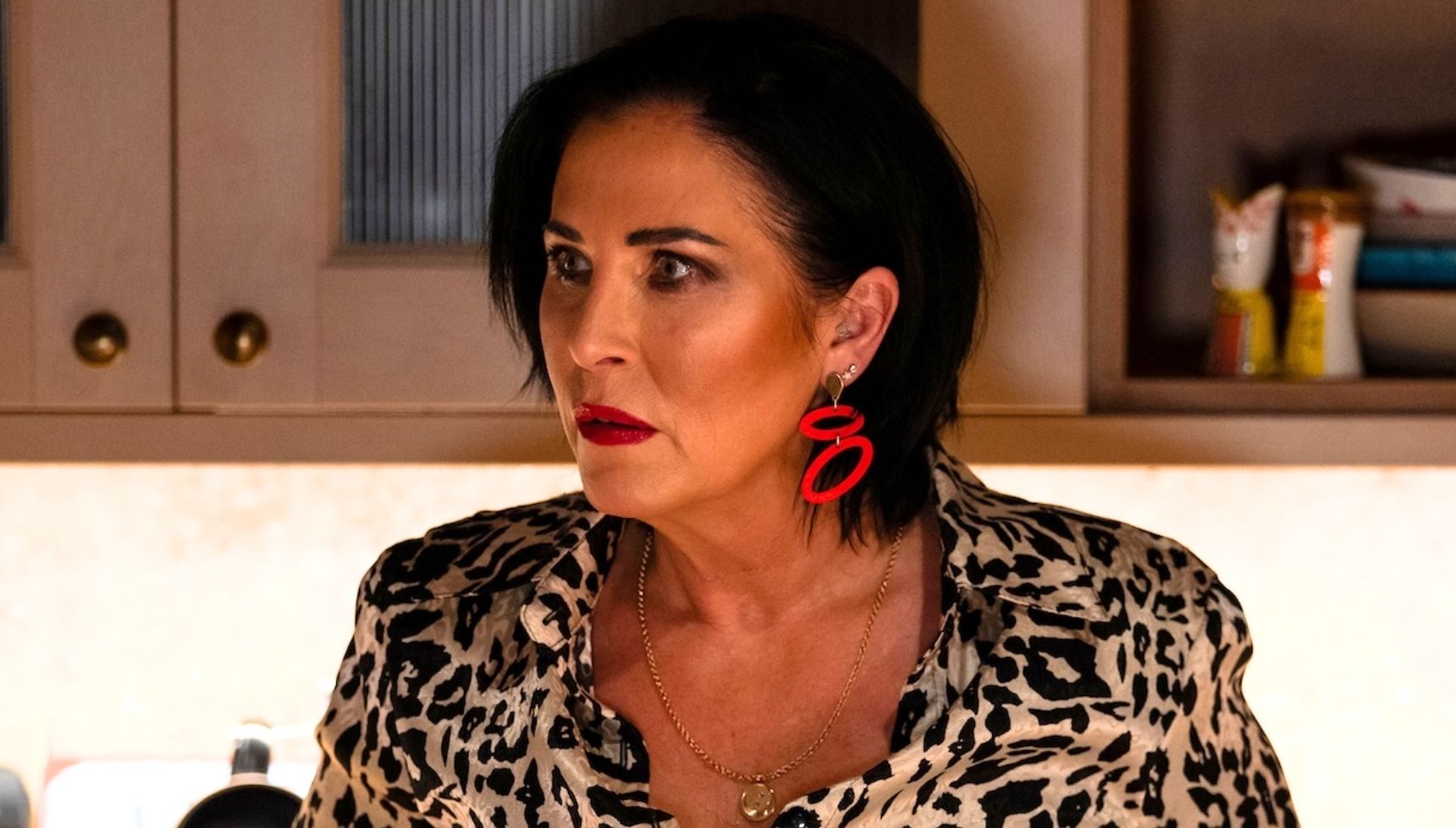 What time is EastEnders on tonight? Get up-to-date schedules and changes here