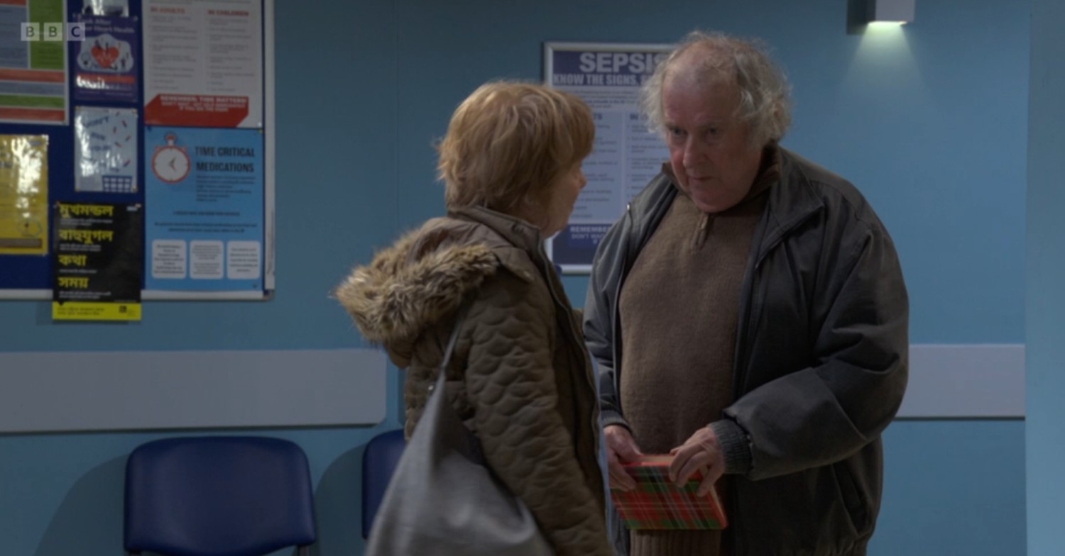 Julie talks to Nigel in the hospital