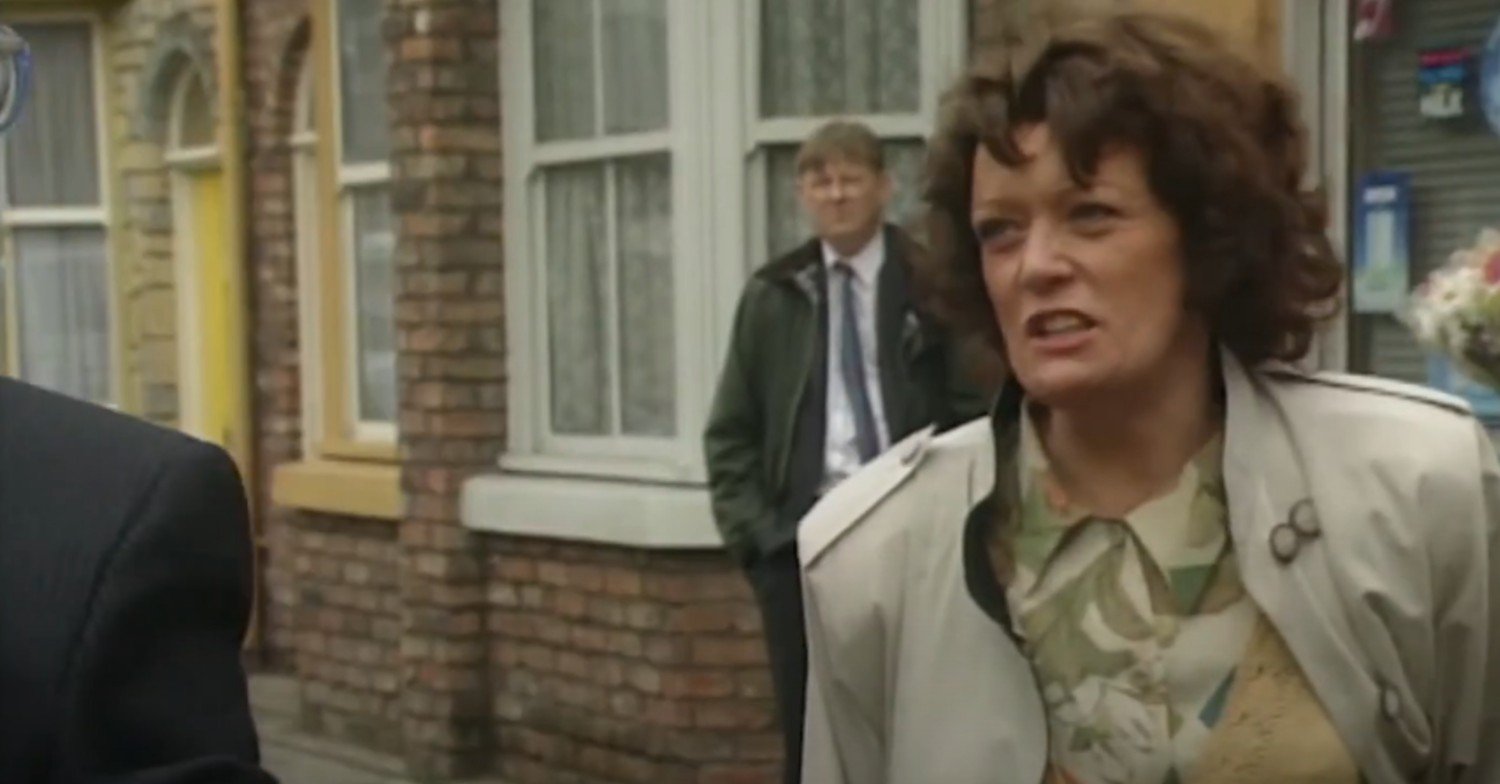 Sherrie Hewson arguing with Reg Holdsworth on Corrie