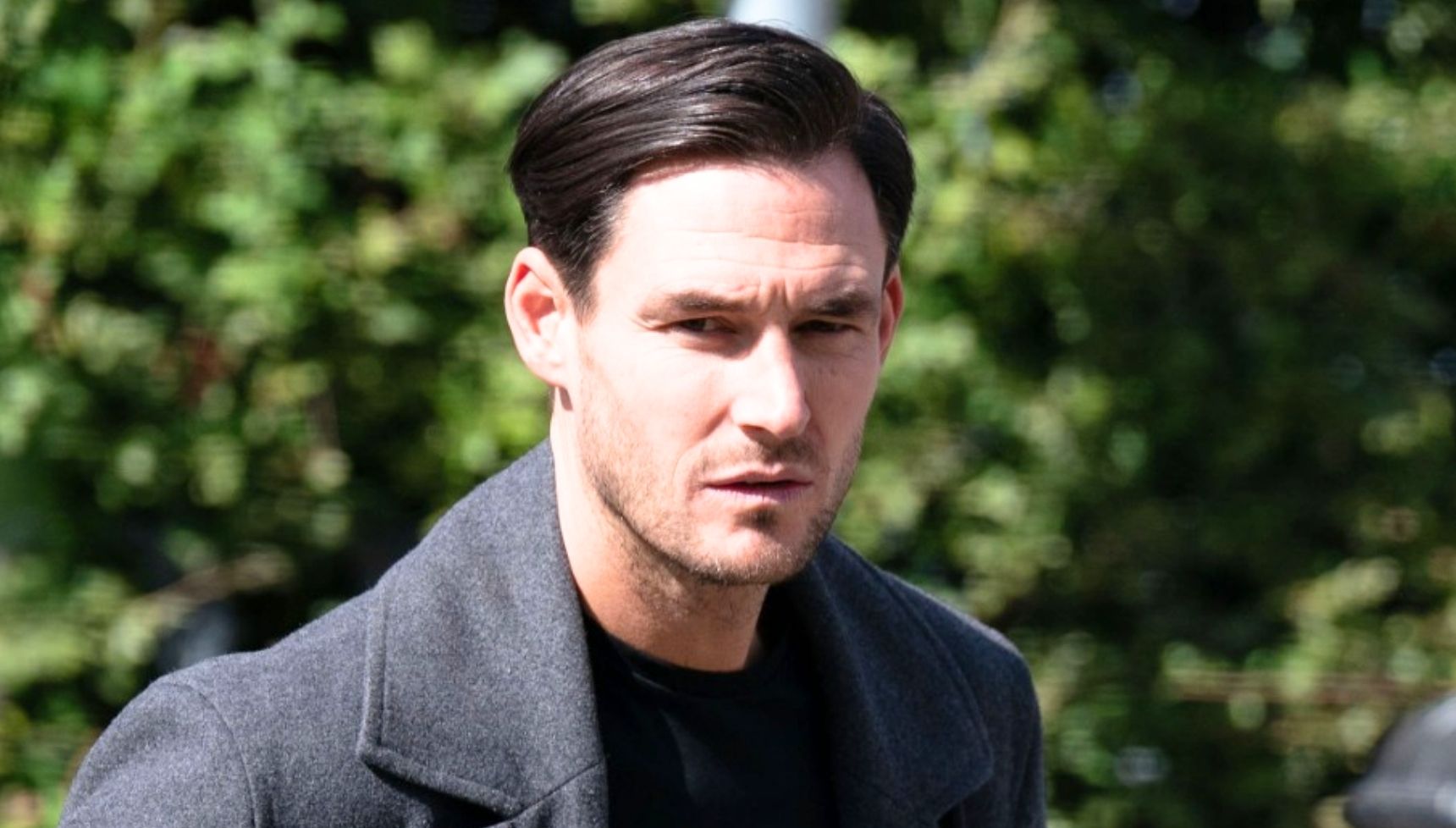 What time is EastEnders on tonight? Get up-to-date schedules and changes here