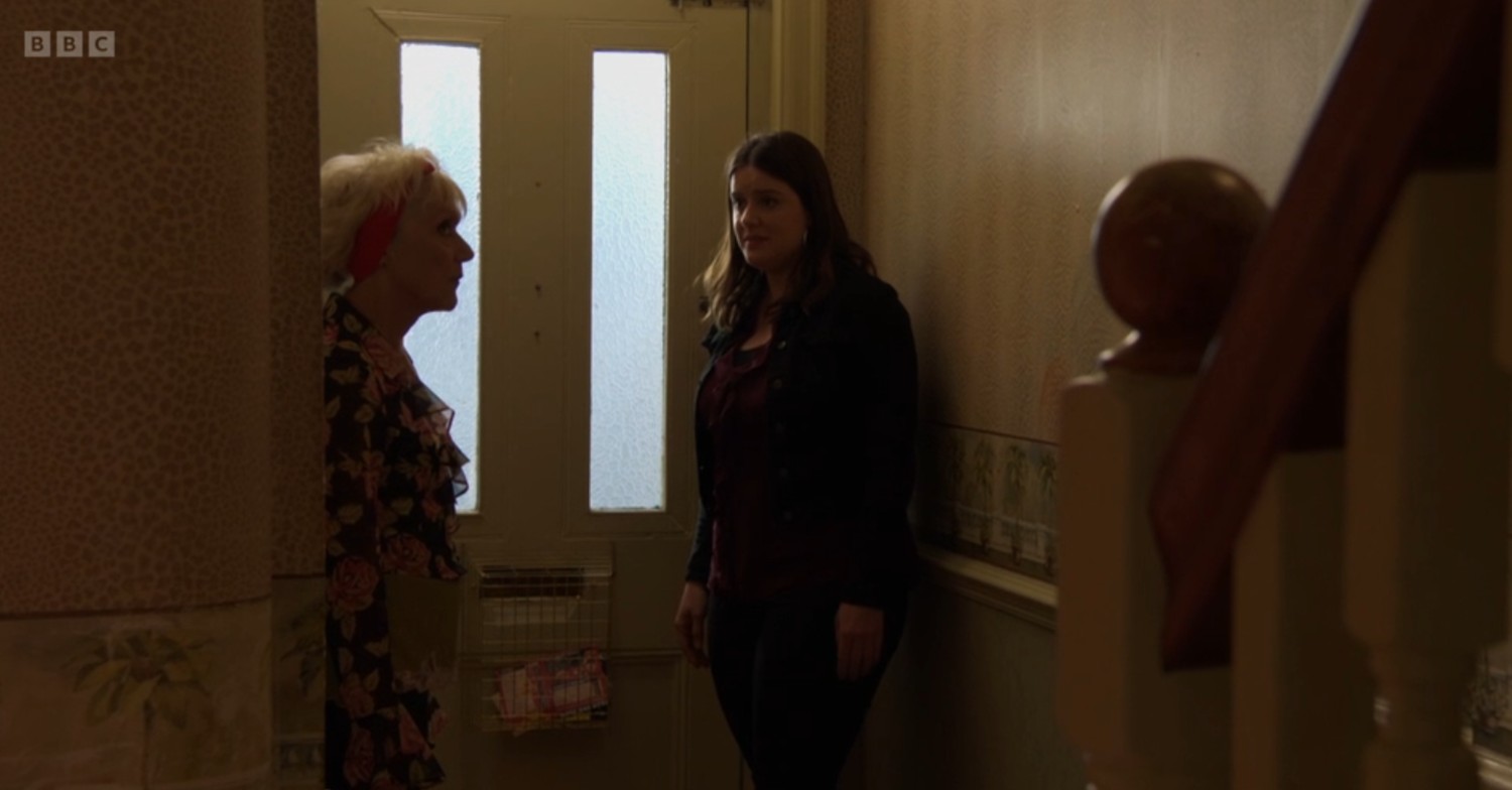 Zoe and Jean talk on EastEnders