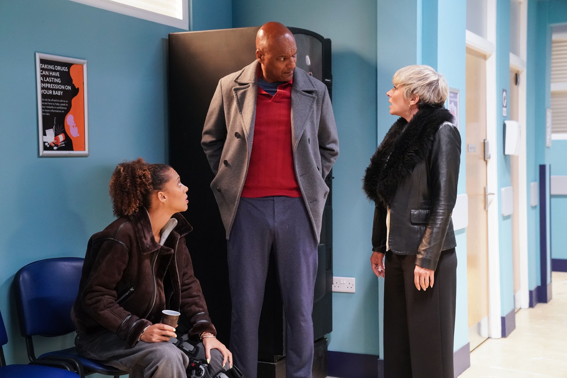 Gina, George and Nicola talk in the hospital