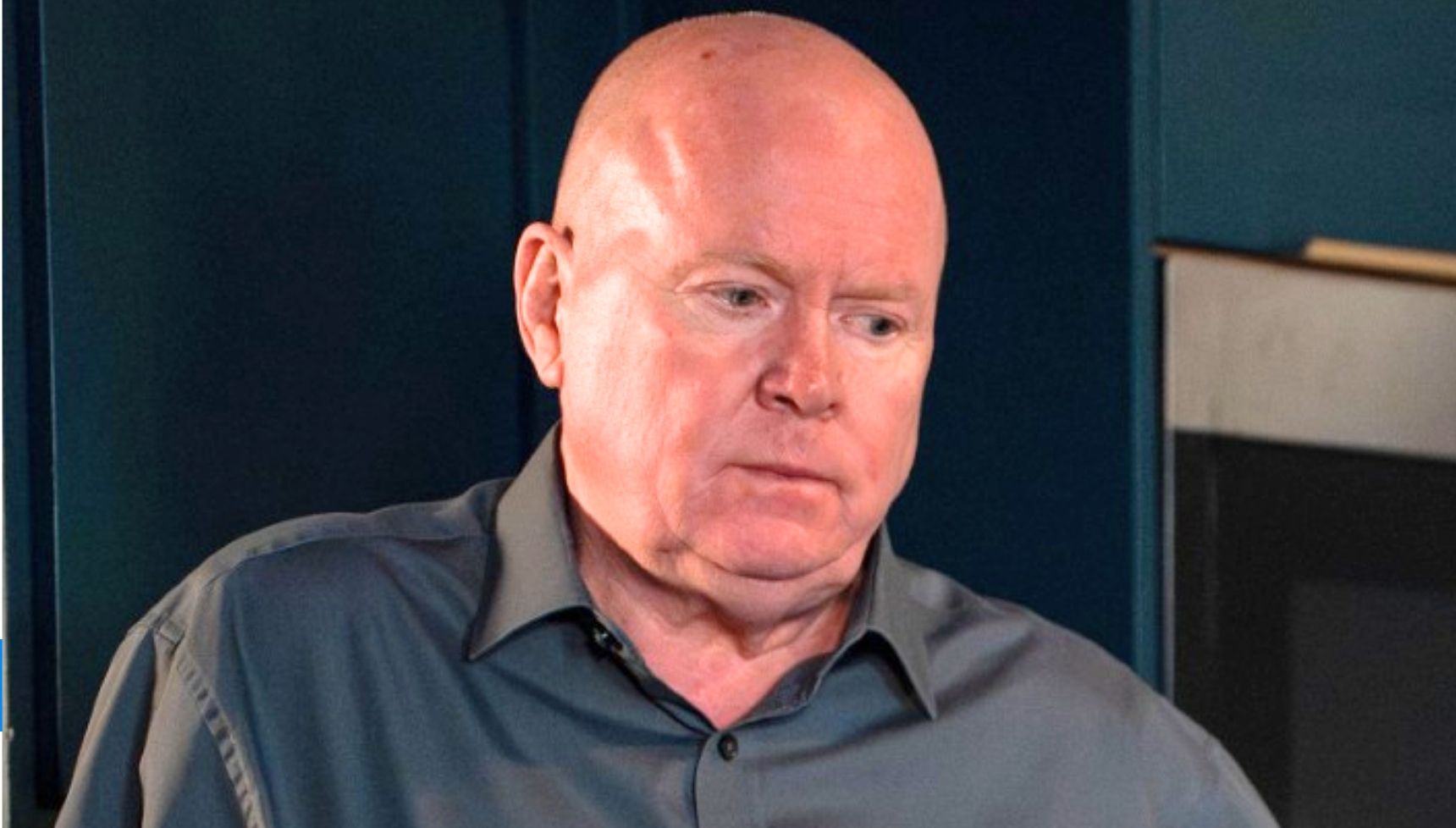 What time is EastEnders on tonight? Get up-to-date schedules and changes here