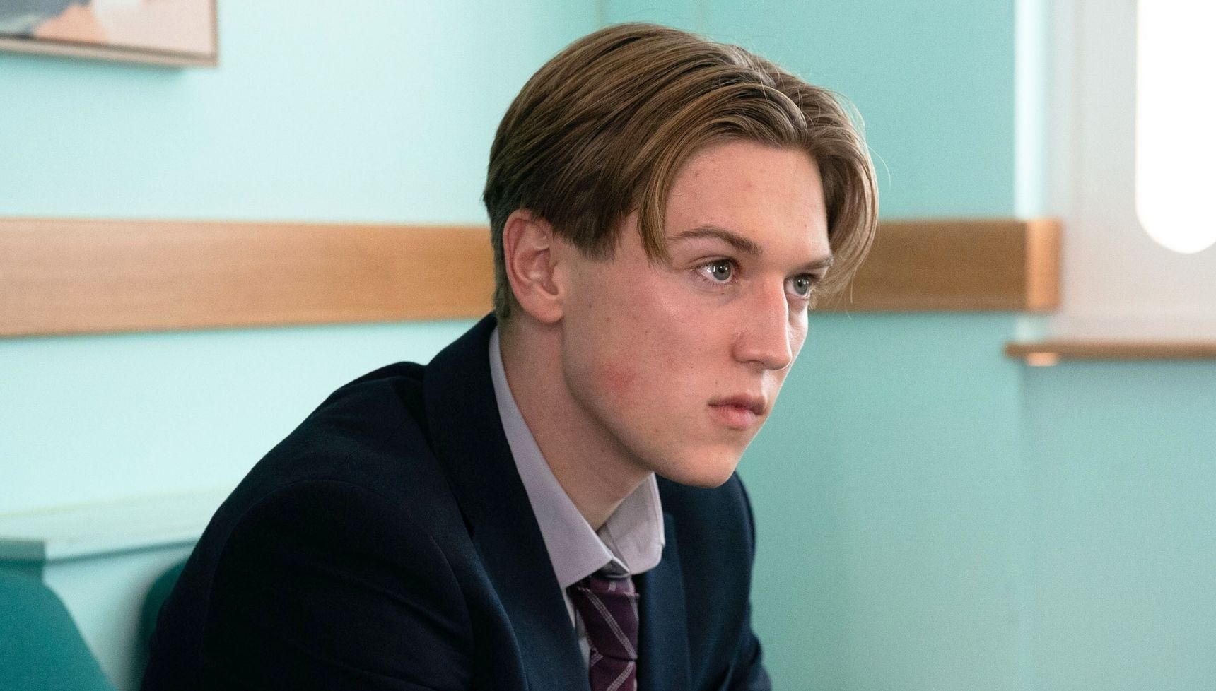 What time is EastEnders on tonight? Get up-to-date schedules and changes here