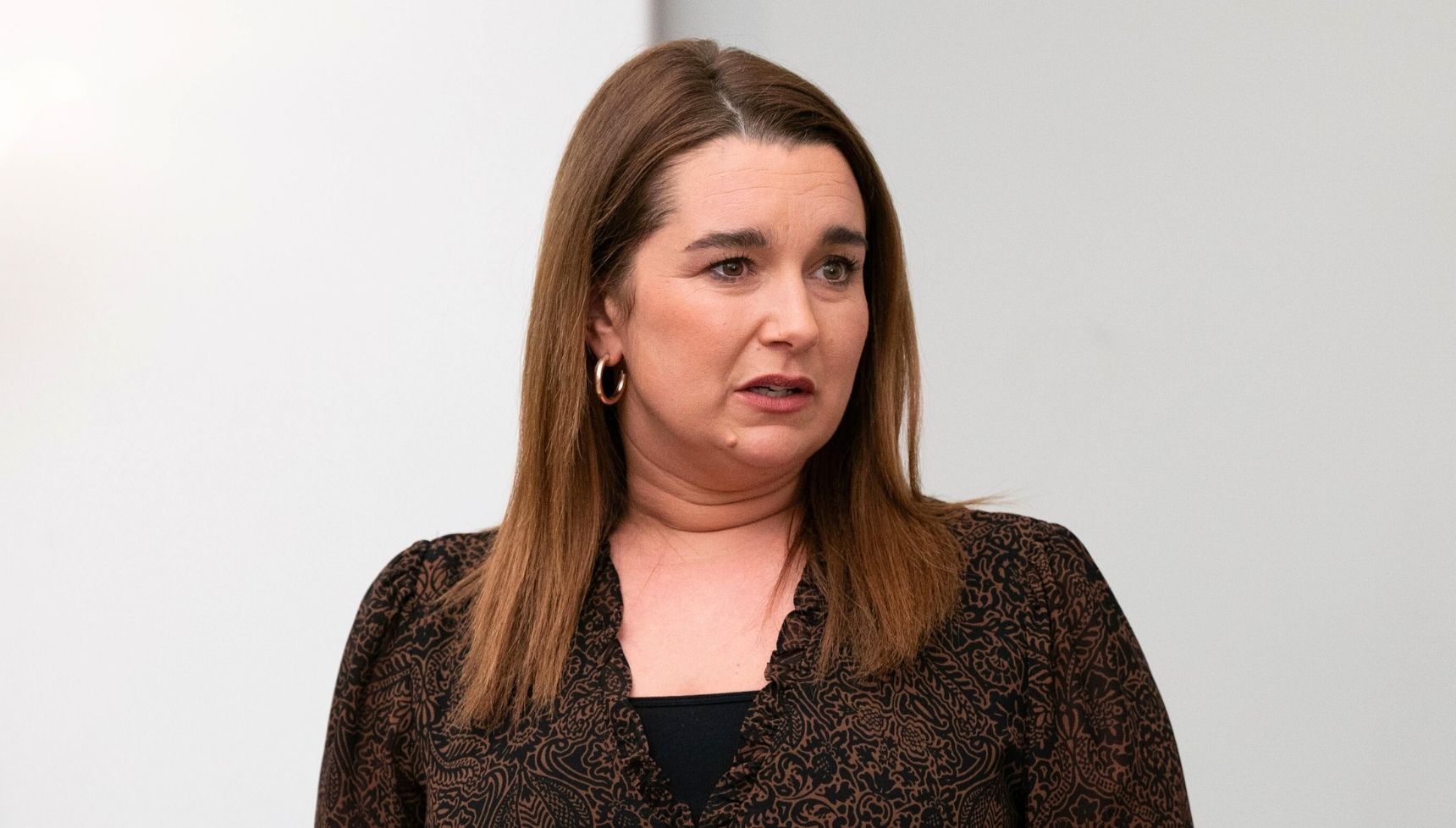 What time is EastEnders on tonight? Get up-to-date schedules and changes here