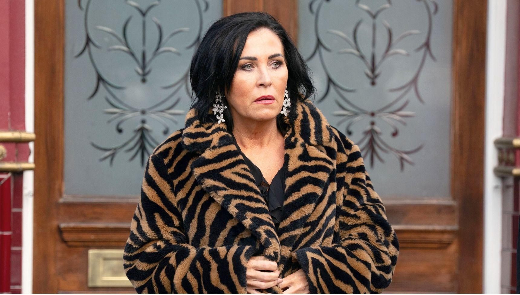 What time is EastEnders on tonight? Get up-to-date schedules and changes here