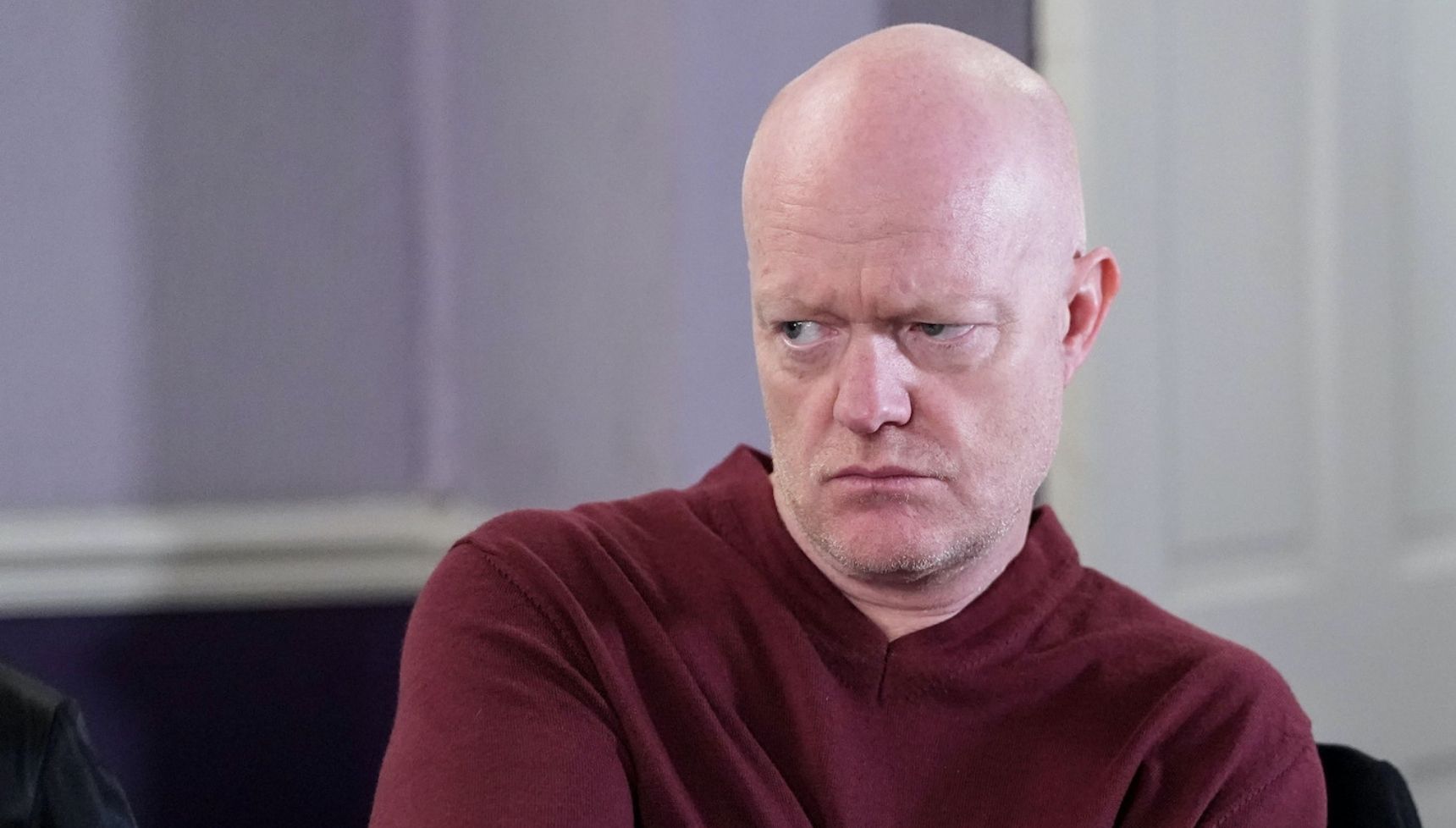 What time is EastEnders on tonight? Get up-to-date schedules and changes here