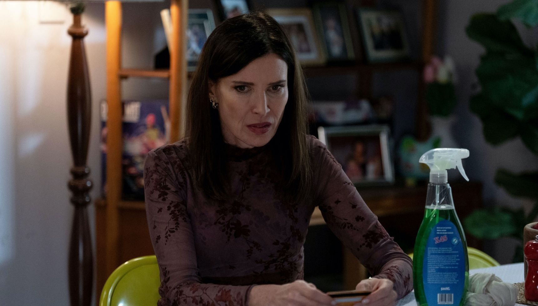 What time is EastEnders on tonight? Get up-to-date schedules and changes here
