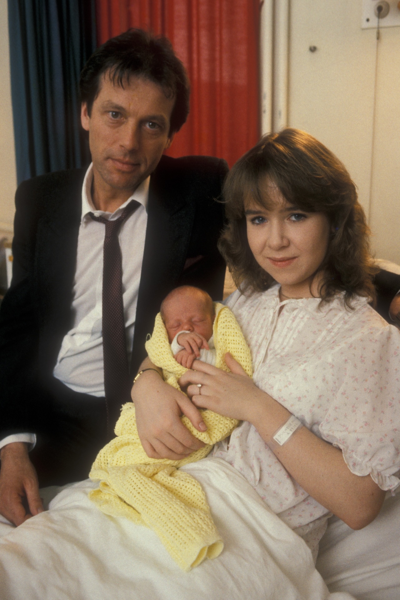 Den and Michelle with baby Vicki in EastEnders