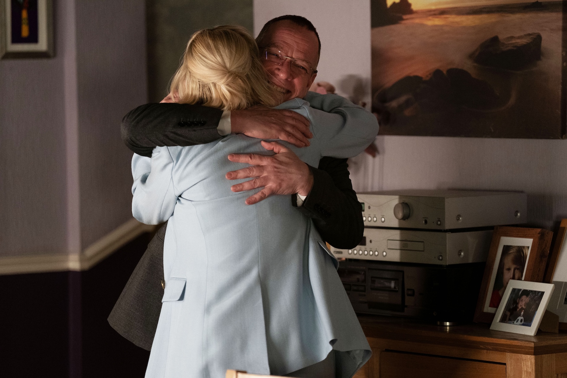 Ian and Kathy hugging in EastEnders spoilers