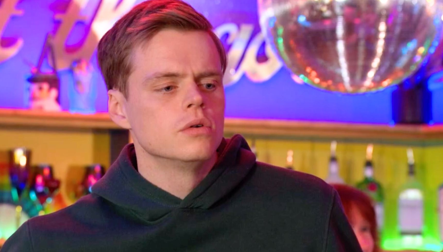 'I'm so confused' Fans convinced something 'doesn't add up' as Oscar is caught up in a shocking attack in iPlayer episode