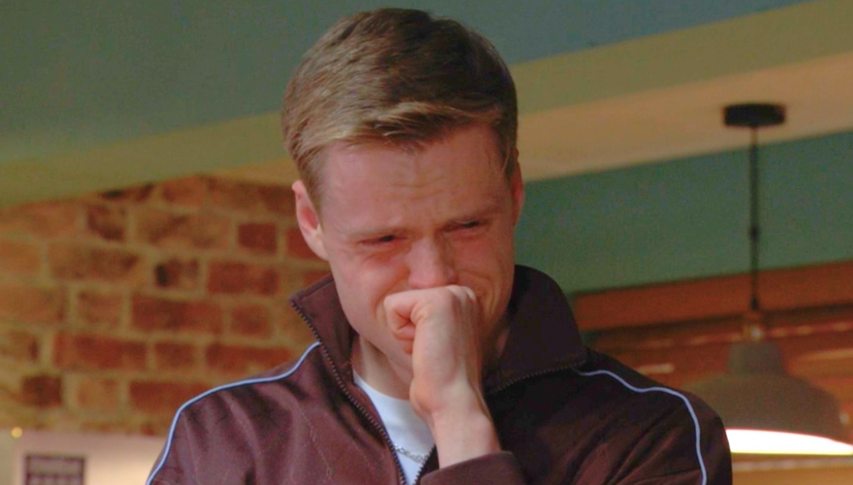 Oscar crying in the cafe after breaking up with Josh