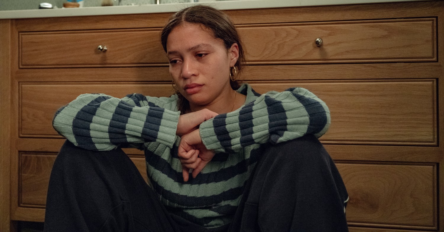 Isobel Akuwudike as Sylvie Anderson in Hostage