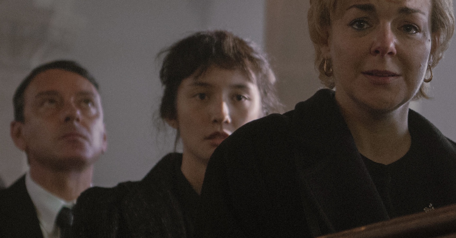 Angela and Ann Ming in I Fought the Law, ITV