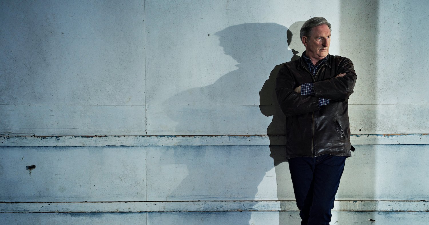 Is Adrian Dunbar really singing in Ridley? Truth behind those jazz bar scenes