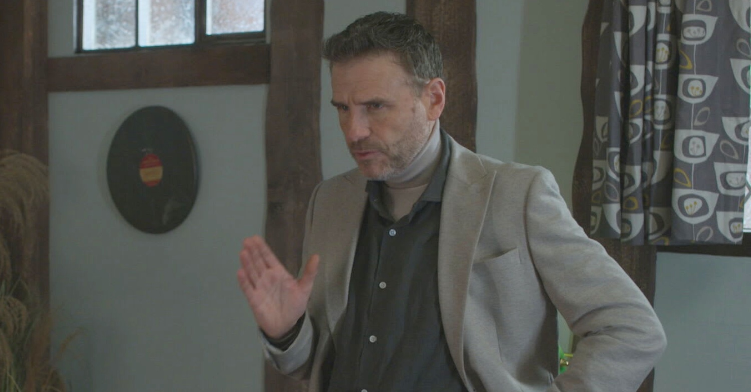 Heartbeat favourite Jason Durr takes on a central role in the tenth episode