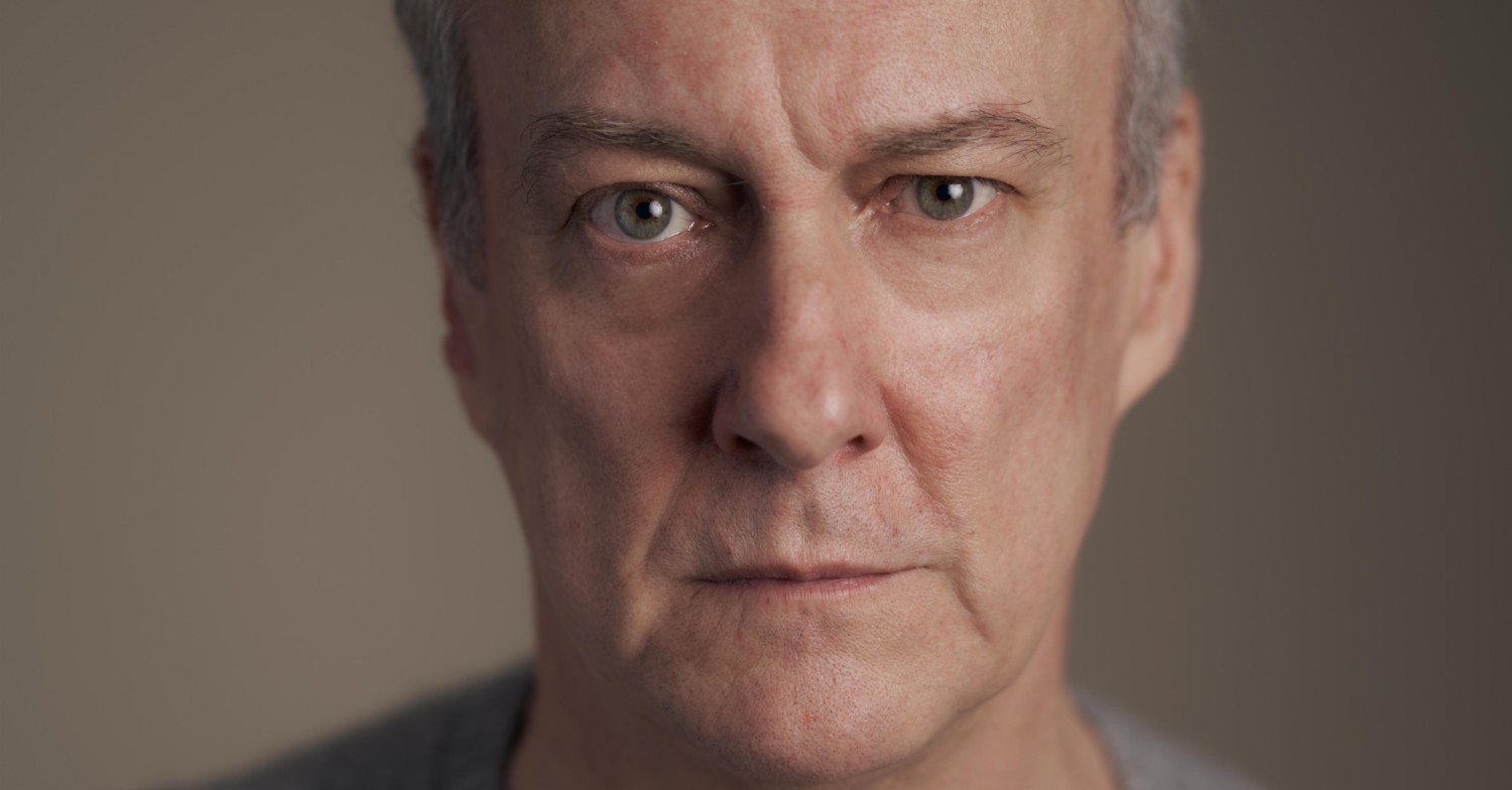 Stephen Tompkinson headshot