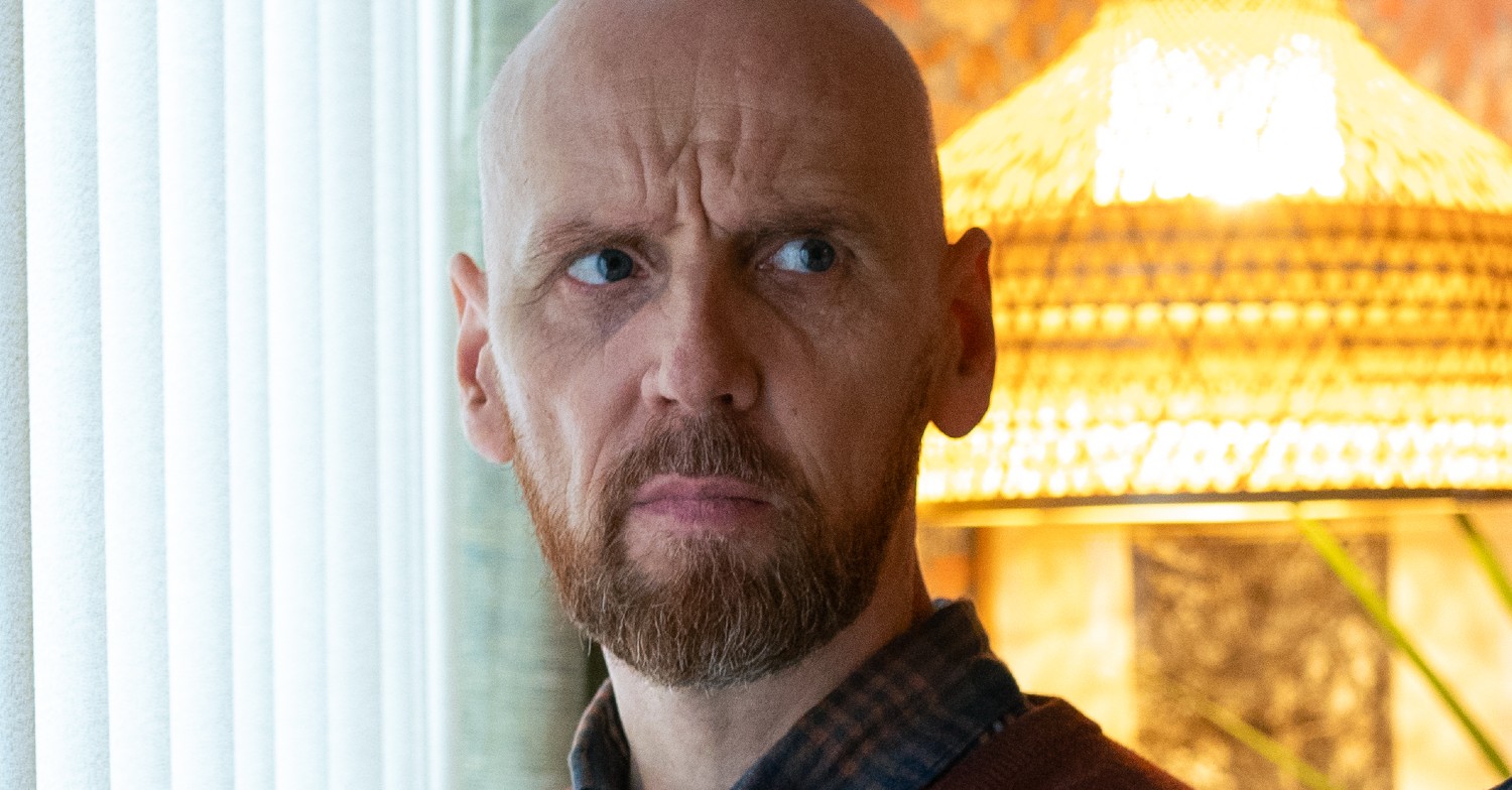 EWEN BREMNER as Tommy in Coldwater