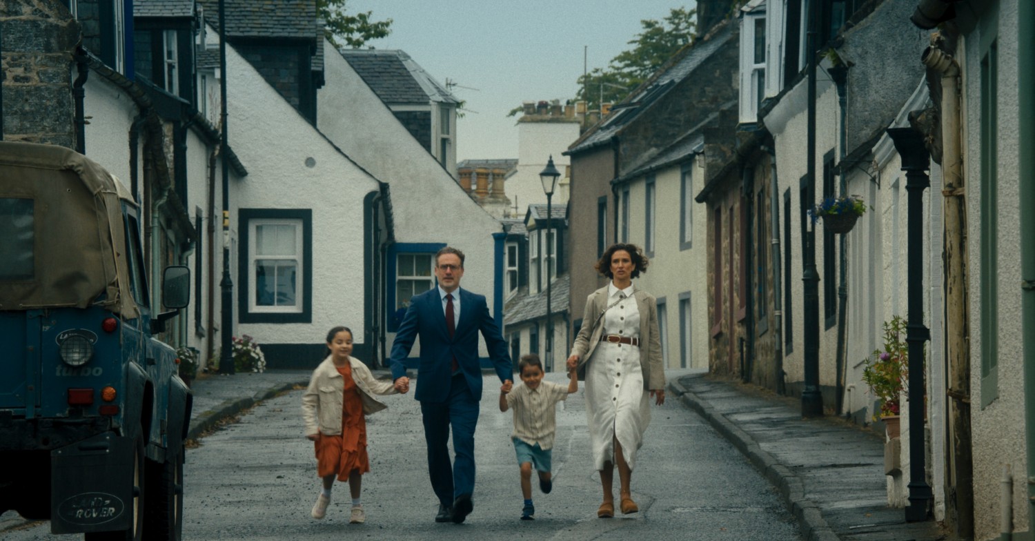 Promo shot of John and Fiona's family in Coldwater