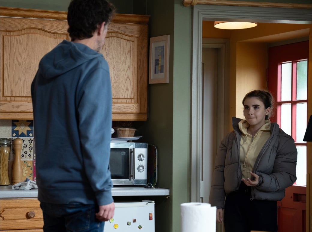 April arrives to speak to Marlon in Emmerdale