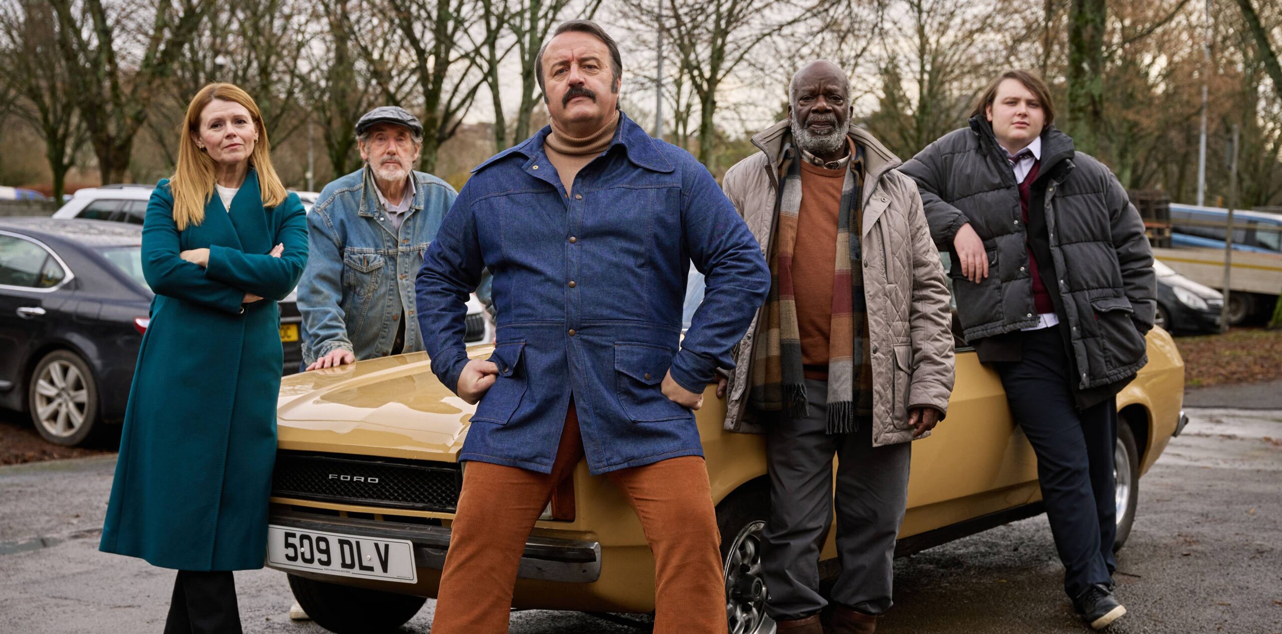 Mel Jones (Sian Gibson, Barry (William Thomas), Tony Mammoth (Mike Bubbins), Roger Buck (Joseph Marcell), Theo (Joel Davison) in Mammoth