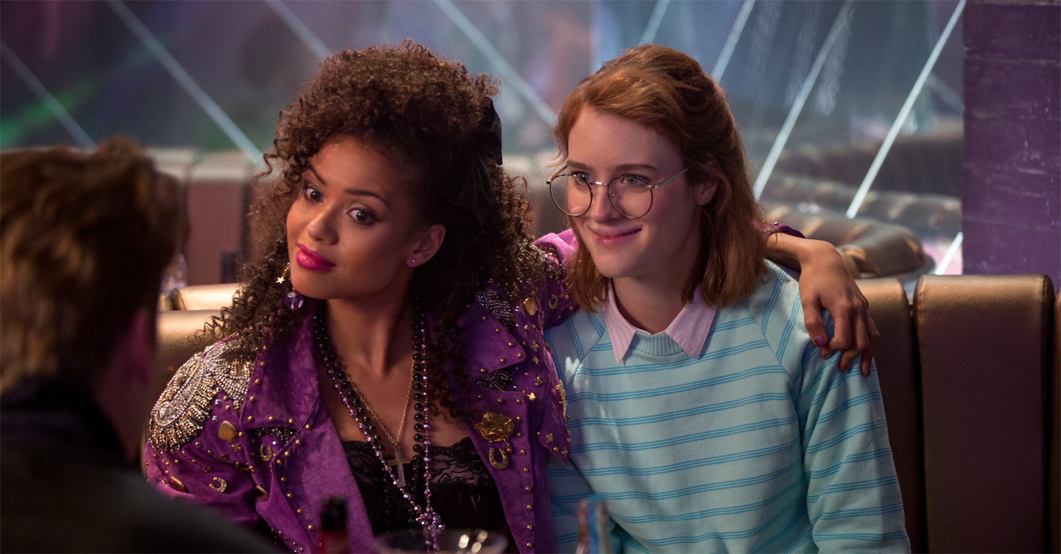 Gugu Mbatha-Raw as Kelly and Mackenzie Davis as Yorkie in Black Mirror episode San Junipero