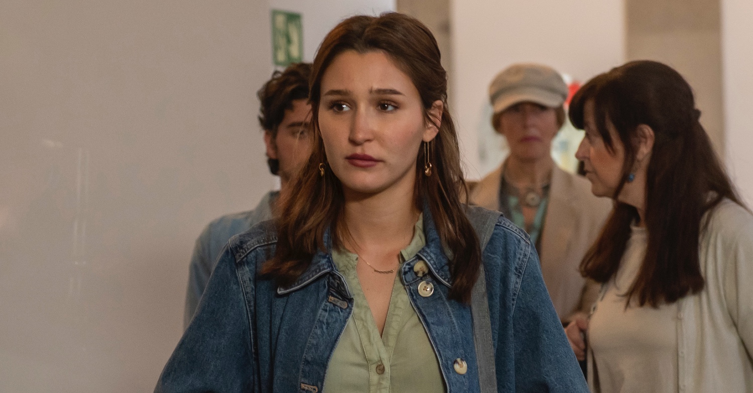 Caitlin in Frauds