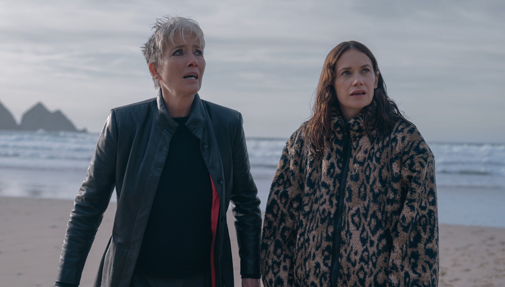 Emma Thompson and Ruth Wilson's characters on a beach