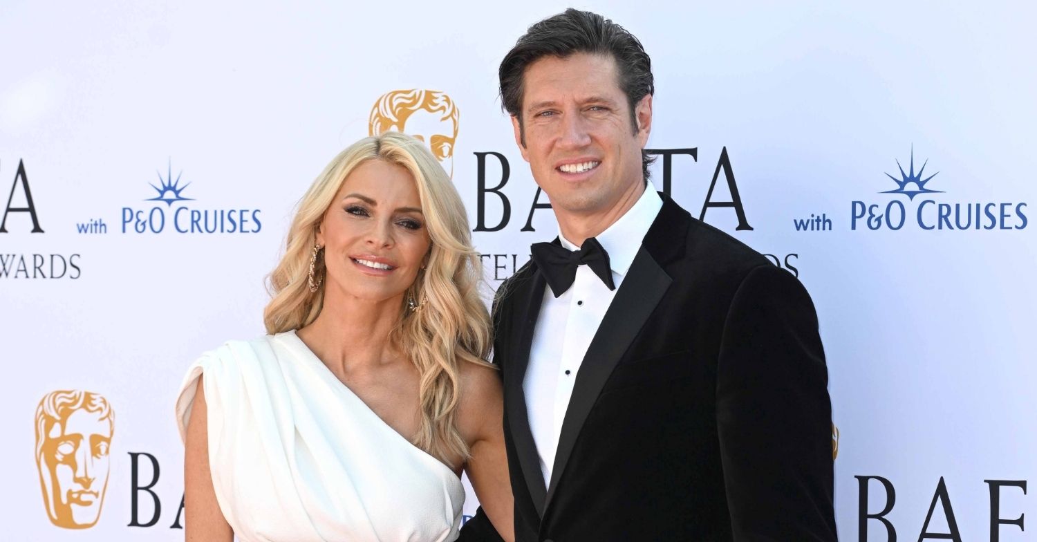 Tess Daly supported by Vernon Kay and eldest daughter Phoebe as she leaves Strictly Come Dancing after 21 years