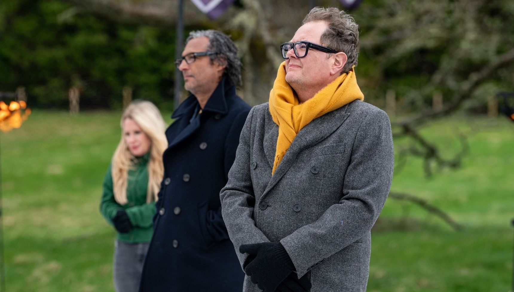 Alan Carr in yellow scarf