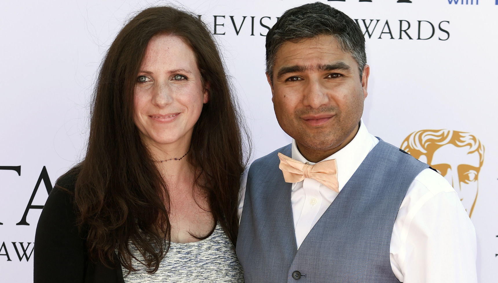 Nick Mohammed posing with his wife Becka Mohammed