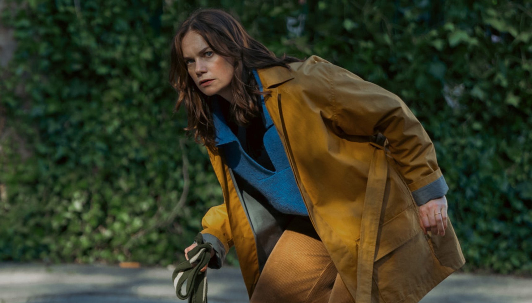 Ruth Wilson's Sarah ducks down to spy on something