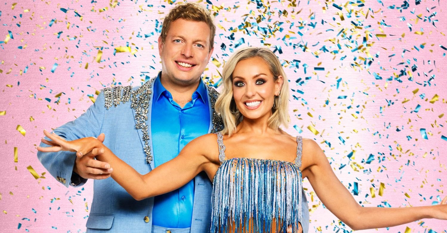 Strictly Come Dancing's Thomas Skinner reveals he's lost a stone as he treats Amy Dowden to a cafe fry-up