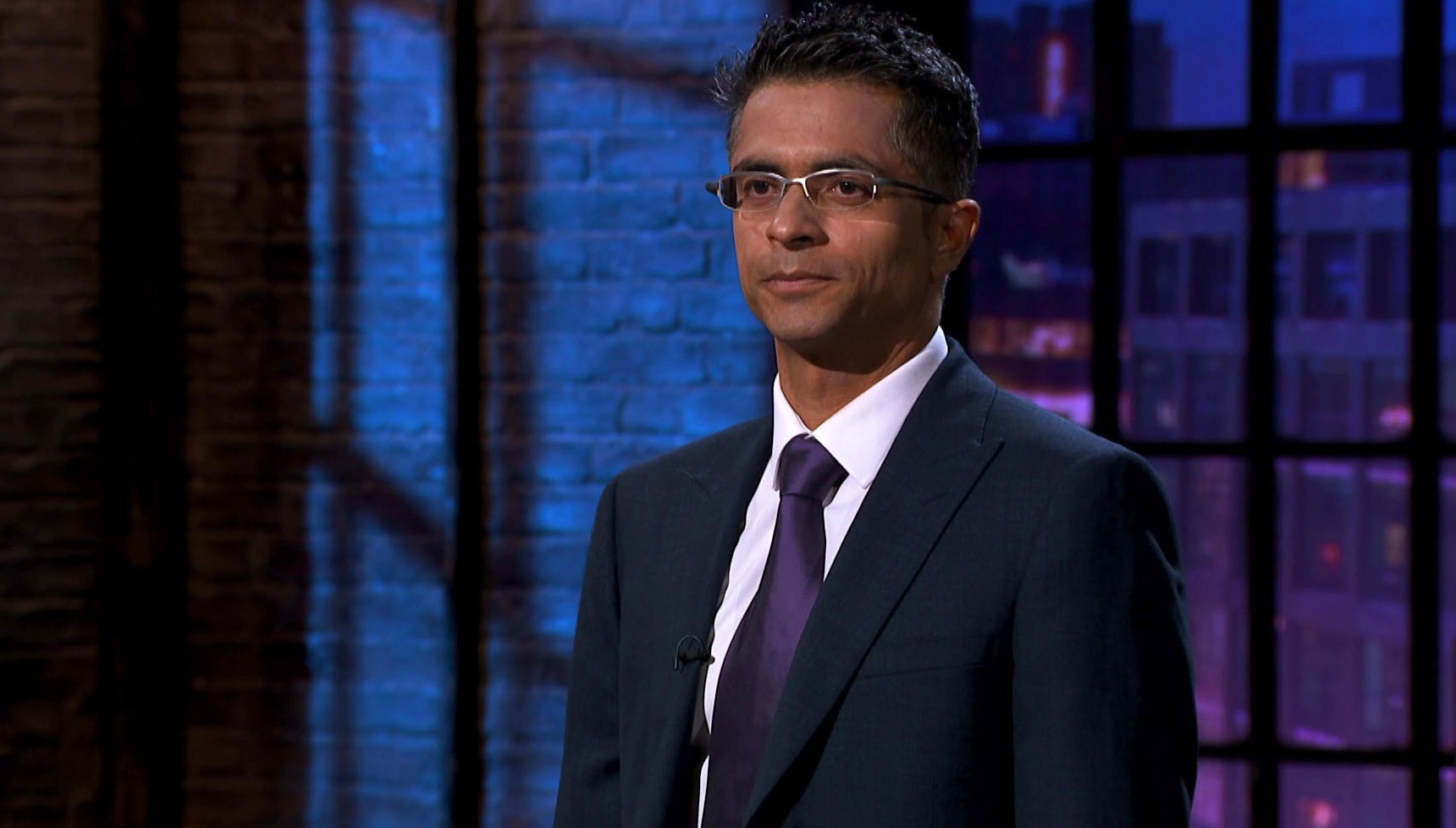 Rajan Bhojwani pitches See the Tape on Dragons' Den