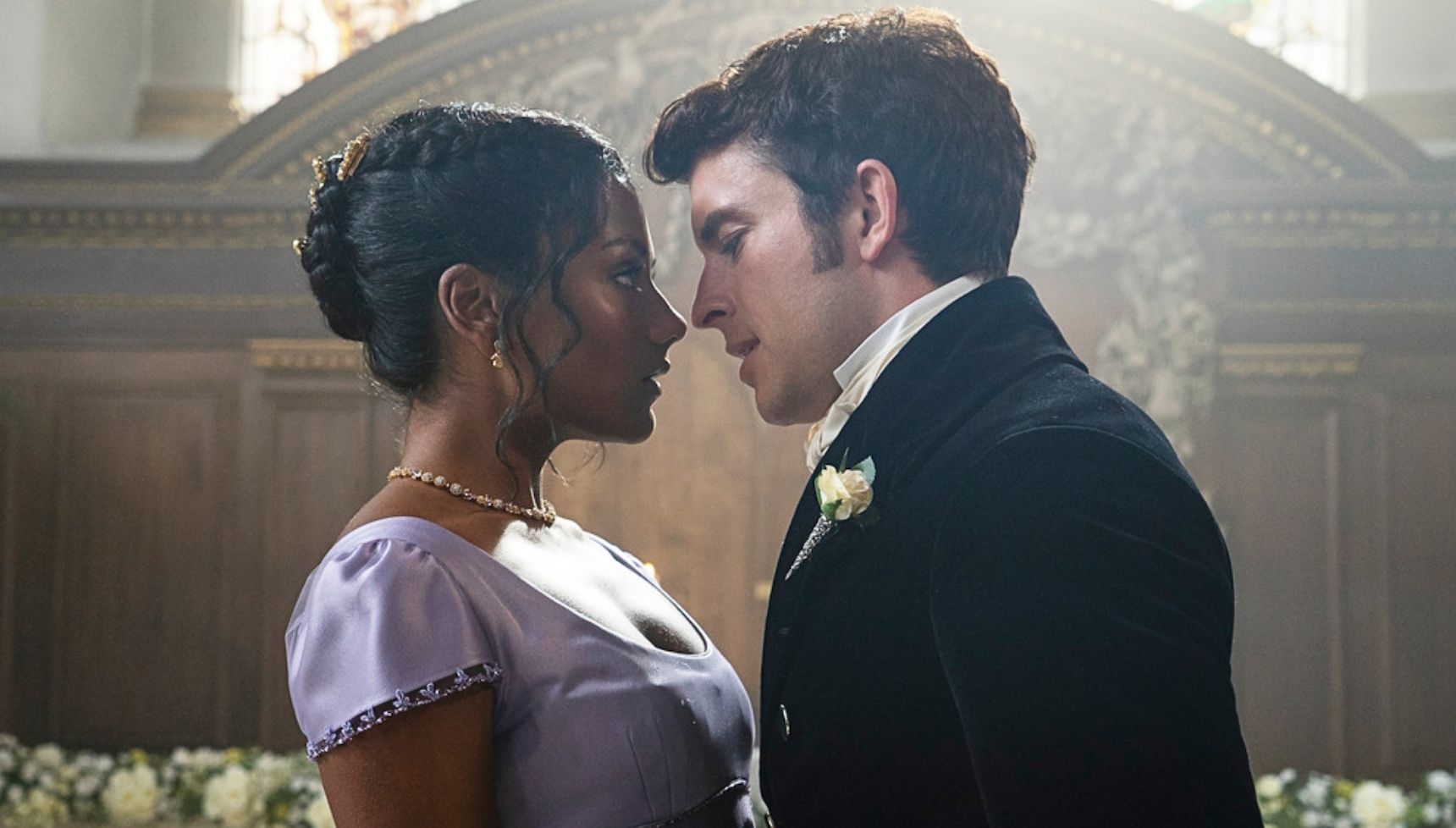 Jonathan Bailey and Simone Ashley as they're about to kiss in Bridgerton